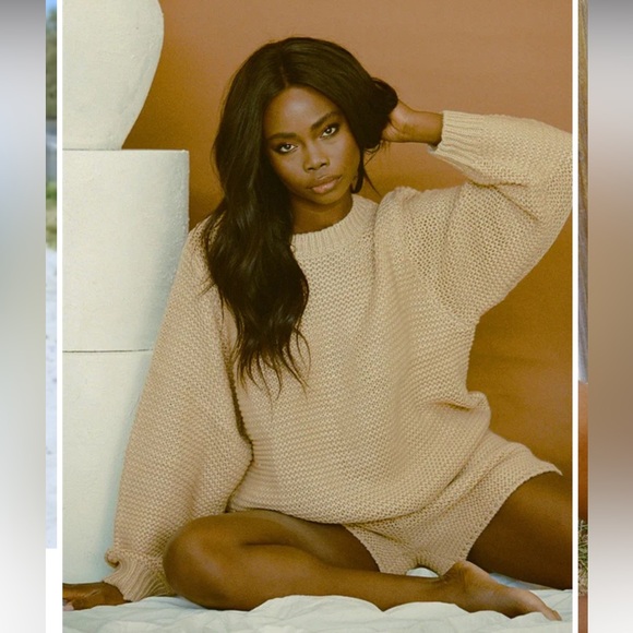 Sabo skirt✨set✨Noelle tan knit size small - Picture 3 of 11